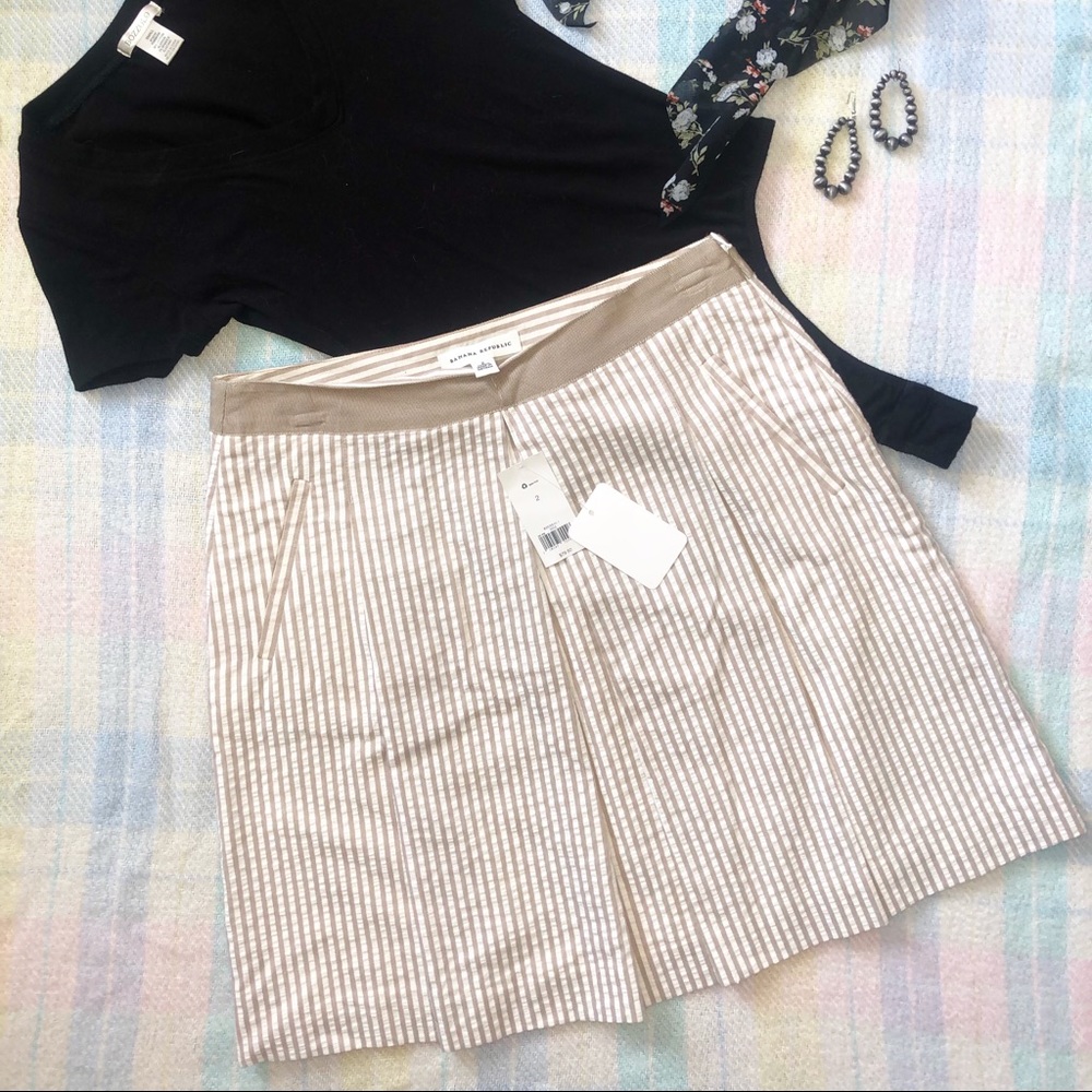 Banana Republic Skirt NWT